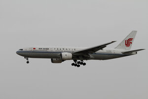 date：2010-02-10;
location：Beijing Capital Intl Airport - ZBAA;
airline：Air China - CCA;
registration：B-2067;
aircraft：B777-200