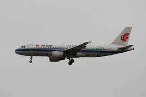 date：2010-02-10;
location：Beijing Capital Intl Airport - ZBAA;
airline：Air China - CCA;
registration：B-6606;
aircraft：A320-200