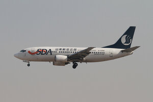 date：2010-02-19;
location：Beijing Capital Intl Airport - ZBAA;
airline：Shandong Airlines - CDG;
registration：B-5098;
aircraft：B737-300
