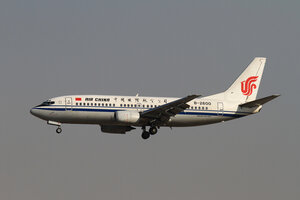 date：2010-02-19;
location：Beijing Capital Intl Airport - ZBAA;
airline：Air China - CCA;
registration：B-2600;
aircraft：B737-300