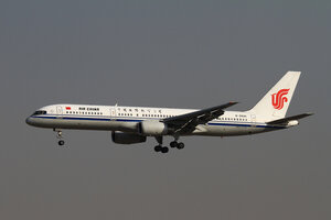 date：2010-02-19;
location：Beijing Capital Intl Airport - ZBAA;
airline：Air China - CCA;
registration：B-2826;
aircraft：B757-200