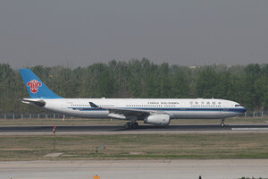 date：2010-05-01;
location：Beijing Capital Intl Airport - ZBAA;
airline：China Southern Airlines - CSN;
registration：B-6502;
aircraft：A330-300