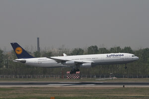 date：2010-05-01;
location：Beijing Capital Intl Airport - ZBAA;
airline：Lufthansa - DLH;
registration：D-AIFE;
aircraft：A340-300