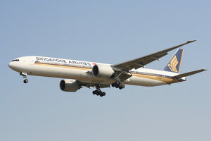 date：2011-10-06;
location：Beijing Capital Intl Airport - ZBAA;
airline：Singapore Airlines - SIA;
registration：9V-SWB;
aircraft：B777-300ER