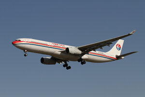 date：2012-04-08;
location：Beijing Capital Intl Airport - ZBAA;
airline：China Eastern Airlines - CES;
registration：B-6095;
aircraft：A330-300