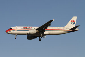 date：2012-04-08;
location：Beijing Capital Intl Airport - ZBAA;
airline：China Eastern Airlines - CES;
registration：B-6009;
aircraft：A320-200