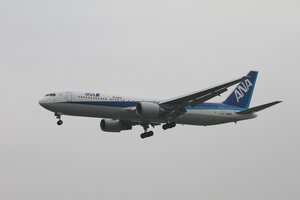 date：2012-08-11;
location：Beijing Capital Intl Airport - ZBAA;
airline：All Nippon Airways - ANA;
registration：JA618A;
aircraft：B767-300ER