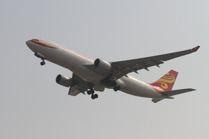 date：2012-10-20;
location：Beijing Capital Intl Airport - ZBAA;
airline：Hong Kong Airlines - CRK;
registration：B-LNC;
aircraft：A330-200