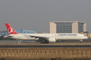 date：2012-10-20;
location：Beijing Capital Intl Airport - ZBAA;
airline：Turkish Airlines - THY;
registration：TC-JJJ;
aircraft：B777-300ER