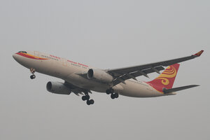 date：2012-10-20;
location：Beijing Capital Intl Airport - ZBAA;
airline：Hainan Airlines - CHH;
registration：B-6116;
aircraft：A330-200