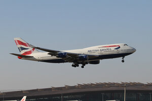 date：2013-01-03;
location：Beijing Capital Intl Airport - ZBAA;
airline：British Airways - BAW;
registration：G-CIVU;
aircraft：B747-400