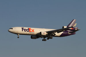 date：2013-01-03;
location：Beijing Capital Intl Airport - ZBAA;
airline：FedEx - FDX;
registration：N599FE;
aircraft：MD-11F