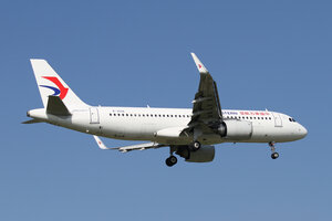 date：2021-09-07;
location：Beijing Daxing Intl Airport - ZBAD;
airline：China Eastern Airlines - CES;
registration：B-309A;
aircraft：A320neo