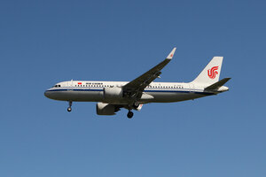 date：2021-10-11;
location：Beijing Capital Intl Airport - ZBAA;
airline：Air China - CCA;
registration：B-30EJ;
aircraft：A320neo