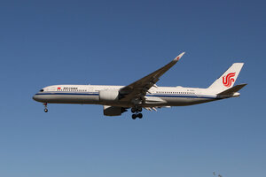 date：2021-11-10;
location：Beijing Capital Intl Airport - ZBAA;
airline：Air China - CCA;
registration：B-1083;
aircraft：A350-900