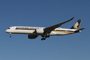 date：2021-11-11;
location：Beijing Capital Intl Airport - ZBAA;
airline：Singapore Airlines - SIA;
registration：9V-SHP;
aircraft：A350-900