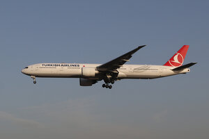 date：2021-11-25;
location：Beijing Capital Intl Airport - ZBAA;
airline：Turkish Airlines - THY;
registration：TC-LJA;
aircraft：B777-300ER