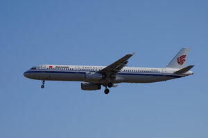 date：2022-01-06;
location：Beijing Capital Intl Airport - ZBAA;
airline：Air China - CCA;
registration：B-6741;
aircraft：A321-200