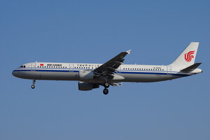 date：2022-01-06;
location：Beijing Capital Intl Airport - ZBAA;
airline：Air China - CCA;
registration：B-6655;
aircraft：A321-200