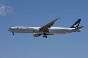 date：2023-04-30;
location：Beijing Capital Intl Airport - ZBAA;
airline：Cathay Pacific - CPA;
registration：B-KQU;
aircraft：B777-300ER