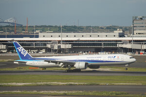date：2026-05-11;
location：Tokyo Haneda Intl Airport - RJTT;
airline：All Nippon Airways - ANA;
registration：JA798A;
aircraft：B777-300ER