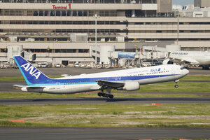 date：2026-05-11;
location：Tokyo Haneda Intl Airport - RJTT;
airline：All Nippon Airways - ANA;
registration：JA609A;
aircraft：B767-300ER
