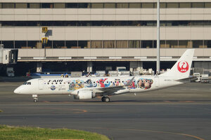 date：2026-05-11;
location：Tokyo Haneda Intl Airport - RJTT;
airline：J-Air - JLJ;
registration：JA245J;
aircraft：ERJ-190-100STD;
remark：Universal Studios Japan Livery