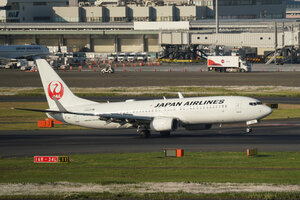 date：2026-05-11;
location：Tokyo Haneda Intl Airport - RJTT;
airline：Japan Airlines - JAL;
registration：JA309J;
aircraft：B737-800