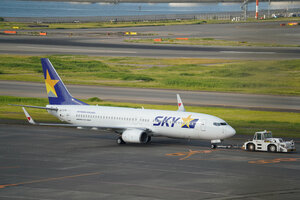 date：2026-05-12;
location：Tokyo Haneda Intl Airport - RJTT;
airline：Skymark Airlines - SKY;
registration：JA737R;
aircraft：B737-800