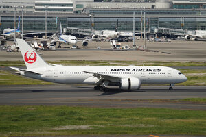 date：2026-05-12;
location：Tokyo Haneda Intl Airport - RJTT;
airline：Japan Airlines - JAL;
registration：JA846J;
aircraft：B787-8
