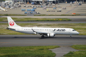 date：2026-05-12;
location：Tokyo Haneda Intl Airport - RJTT;
airline：J-Air - JLJ;
registration：JA242J;
aircraft：ERJ-190-100STD