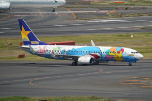 date：2026-05-12;
location：Tokyo Haneda Intl Airport - RJTT;
airline：Skymark Airlines - SKY;
registration：JA73NG;
aircraft：B737-800;
remark：Pokemon Livery