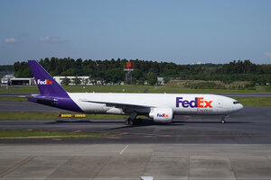 date：2026-05-13;
location：Tokyo Narita Intl Airport - RJAA;
airline：FedEx - FDX;
registration：N847FD;
aircraft：B777F