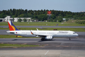 date：2026-05-13;
location：Tokyo Narita Intl Airport - RJAA;
airline：Philippine Airlines - PAL;
registration：RP-C9915;
aircraft：A321-200