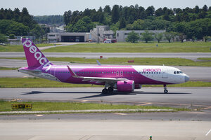 date：2026-05-13;
location：Tokyo Narita Intl Airport - RJAA;
airline：Peach Aviation - APJ;
registration：JA211P;
aircraft：A320neo