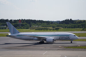 date：2026-05-13;
location：Tokyo Narita Intl Airport - RJAA;
airline：ZIPAIR - TZP;
registration：JA825J;
aircraft：B787-8