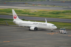 date：2026-05-14;
location：Tokyo Haneda Intl Airport - RJTT;
airline：Japan Airlines - JAL;
registration：JA349J;
aircraft：B737-800