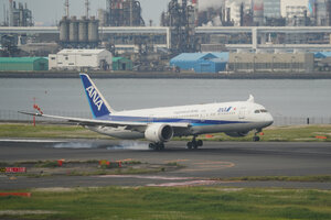 date：2026-05-15;
location：Tokyo Haneda Intl Airport - RJTT;
airline：All Nippon Airways - ANA;
registration：JA876A;
aircraft：B787-9