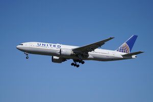 date：2026-05-28;
location：Beijing Capital Intl Airport - ZBAA;
airline：United Airlines - UAL;
registration：N76010;
aircraft：B777-200