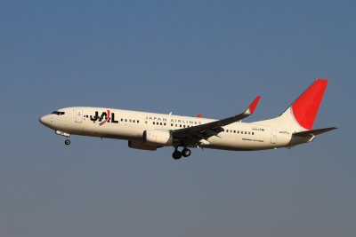 date：2010-02-03location：Beijing Capital Intl Airport - ZBAAairline：Japan Airlines - JALregistration：JA320Jaircraft：B737-800