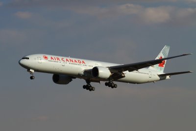 date：2010-02-03location：Beijing Capital Intl Airport - ZBAAairline：Air Canada - ACAregistration：C-FIVQaircraft：B777-300ER