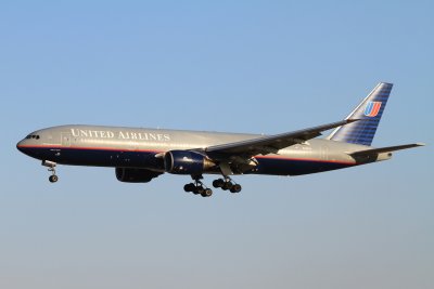date：2010-02-03location：Beijing Capital Intl Airport - ZBAAairline：United Airlines - UALregistration：N225UAaircraft：B777-200ER