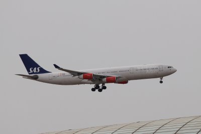 date：2010-02-10location：Beijing Capital Intl Airport - ZBAAairline：Scandinavian Airlines System - SASregistration：OY-KBCaircraft：A340-300