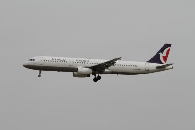 date：2010-02-10location：Beijing Capital Intl Airport - ZBAAairline：Air Macau - AMUregistration：B-MAFaircraft：A321-200