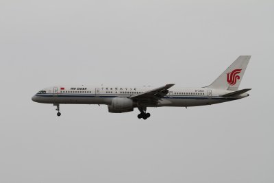 date：2010-02-10location：Beijing Capital Intl Airport - ZBAAairline：Air China - CCAregistration：B-2837aircraft：B757-200