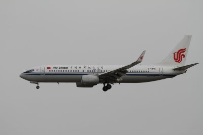 date：2010-02-10location：Beijing Capital Intl Airport - ZBAAairline：Air China - CCAregistration：B-5442aircraft：B737-800