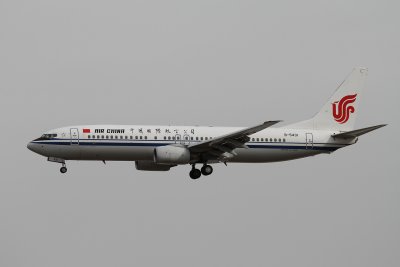 date：2010-02-10location：Beijing Capital Intl Airport - ZBAAairline：Air China - CCAregistration：B-5431aircraft：B737-800
