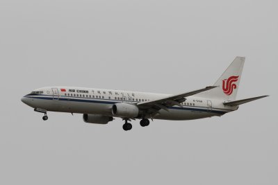 date：2010-02-10location：Beijing Capital Intl Airport - ZBAAairline：Air China - CCAregistration：B-5168aircraft：B737-800