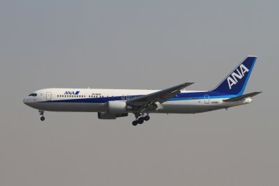 date：2010-02-19location：Beijing Capital Intl Airport - ZBAAairline：All Nippon Airways - ANAregistration：JA616Aaircraft：B767-300ER