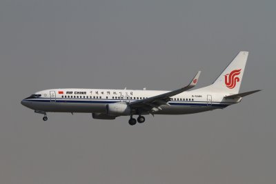 date：2010-02-19location：Beijing Capital Intl Airport - ZBAAairline：Air China - CCAregistration：B-5486aircraft：B737-800